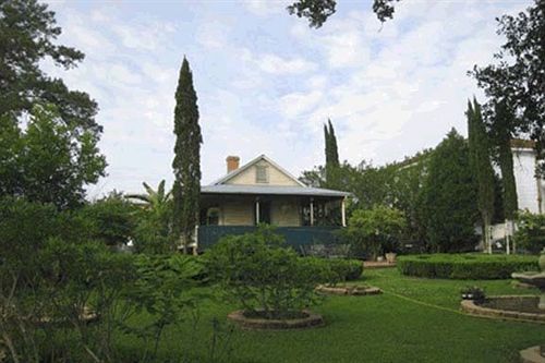 Maison Des Amis Breaux Bridge Bagian luar foto
